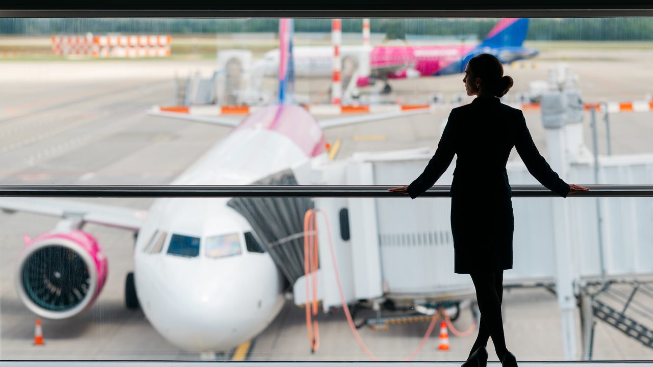 Wizz Air conecteaza vocile emergente ale modei europene la Mercedes-Benz Bucharest Fashion Week